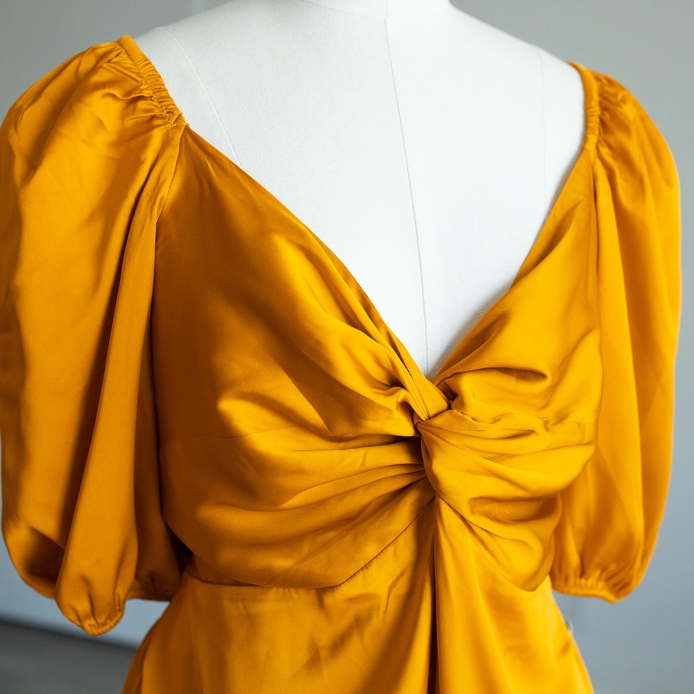 EXPRESS Satin V-Neck Puff Sleeve Twist Front Mini Fit and Flare Dress Golden - Picture 13 of 16
